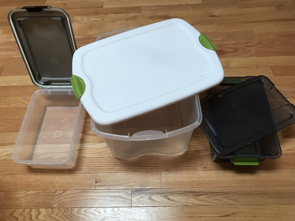 Plastic storage containers with secure lids are some birdseed container options.