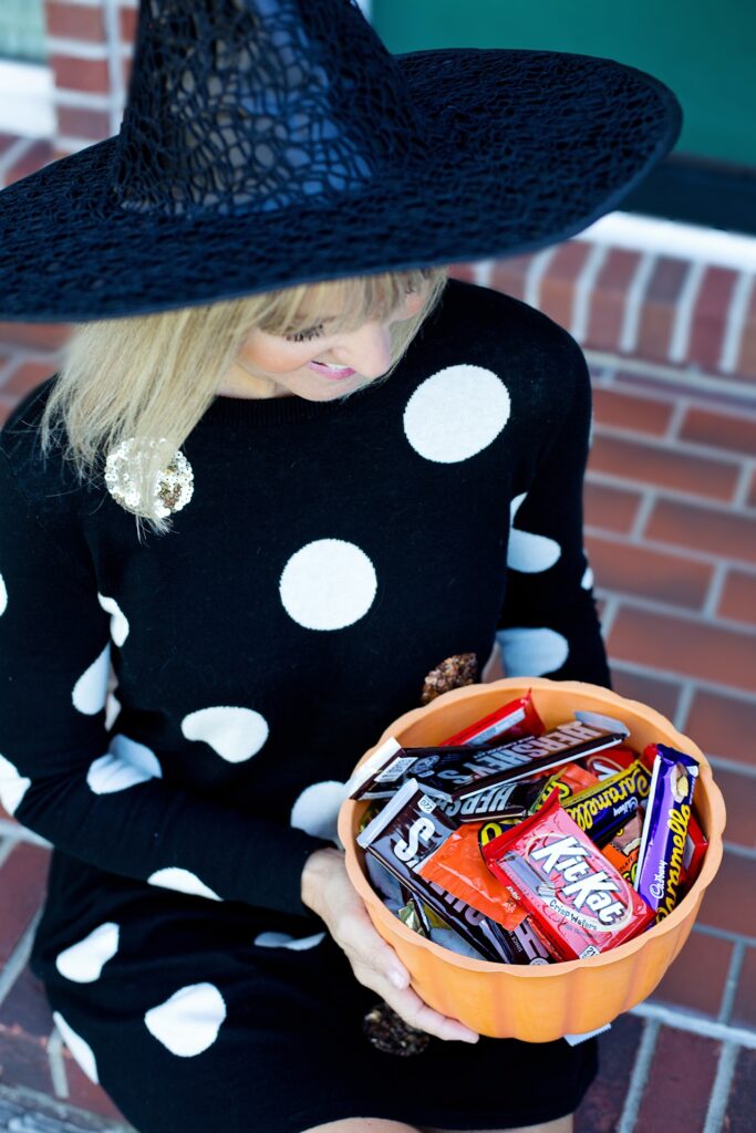 Keep candy bowls like this one covered if left outside at night. That way, birds won't get into them and eat what they shouldn't.